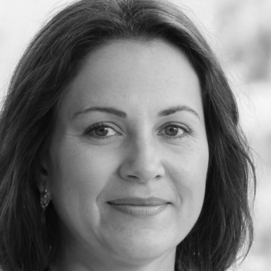 Marie Dubois, analyste financière senior